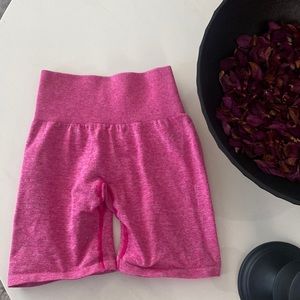 NVGTN high waist scrunch shorts